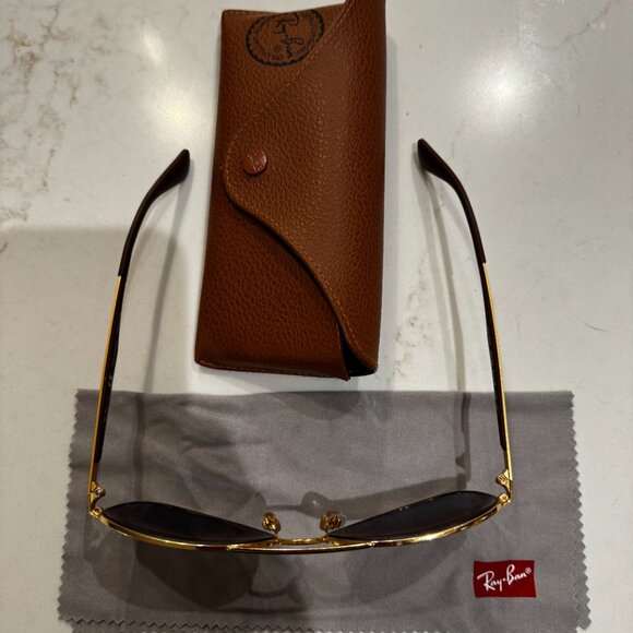 Ray-Ban Men’s Gold Aviator Sunglasses – Polarized Brown Lenses – Like New - Picture 3 of 6